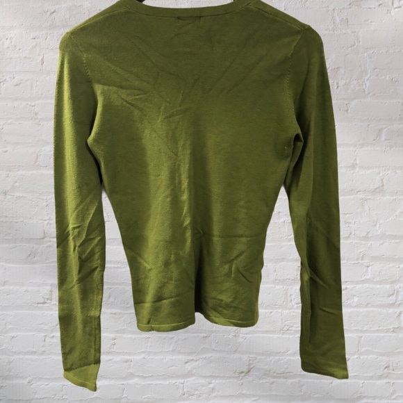 ⭐️ 2 for $30 ⭐️ Danier Green Sweater - Picture 4 of 4